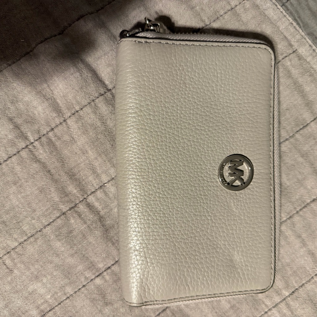 Cream Colored Michael Kors, Wallet, Silver Hardware